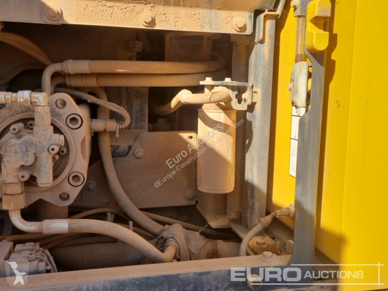 Excavator Volvo EC200EL