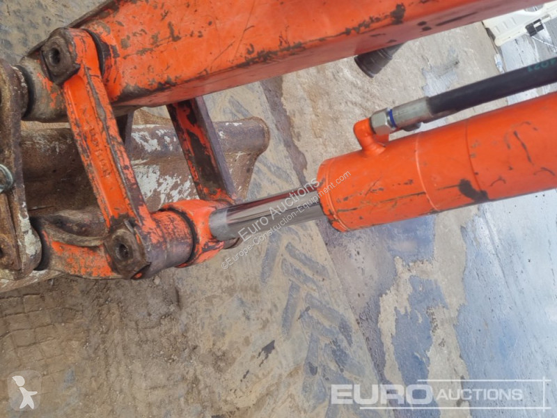 Lopatový nakládač Kubota KX71-3