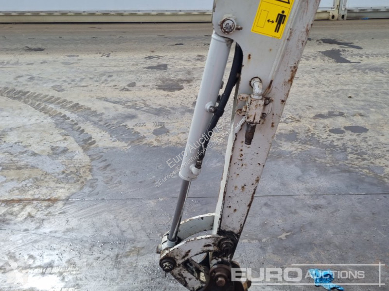 Graafmachine Takeuchi TB216