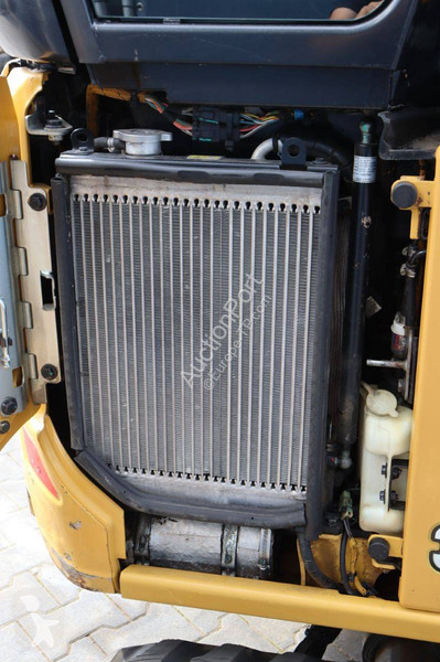 Escavatore Caterpillar