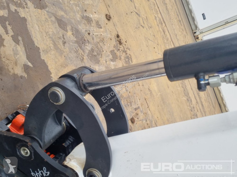 Excavator Bobcat E19