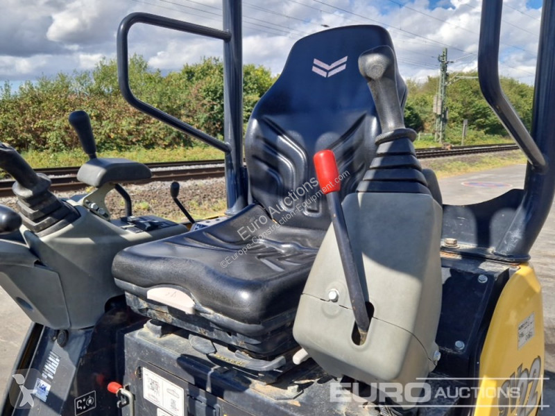 Escavatore Yanmar SV22
