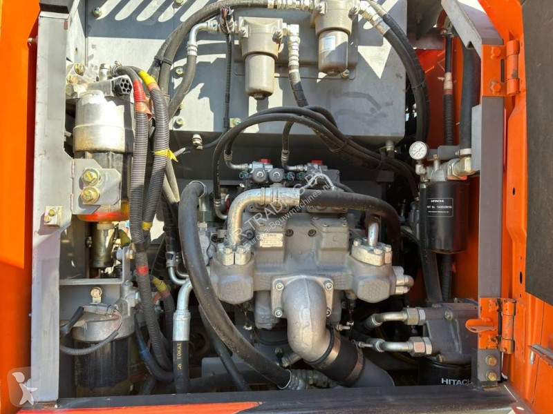 Escavatore Hitachi 140 W-5B