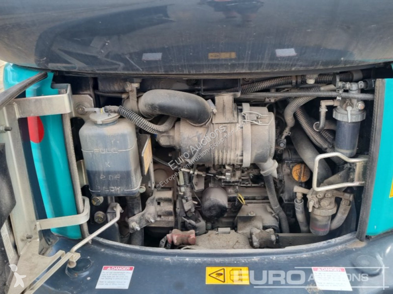 Escavadora Kobelco SK17SR-3E