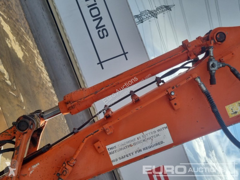 Escavatore Hitachi ZX135U5-3