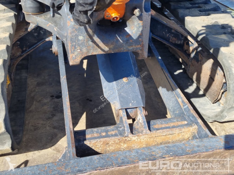 Escavatore Hitachi B-6