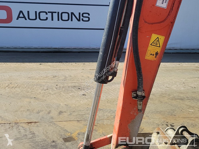 Excavadora Kubota U27-4