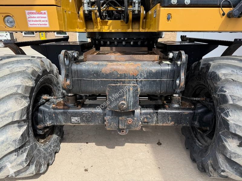 Excavator Caterpillar F