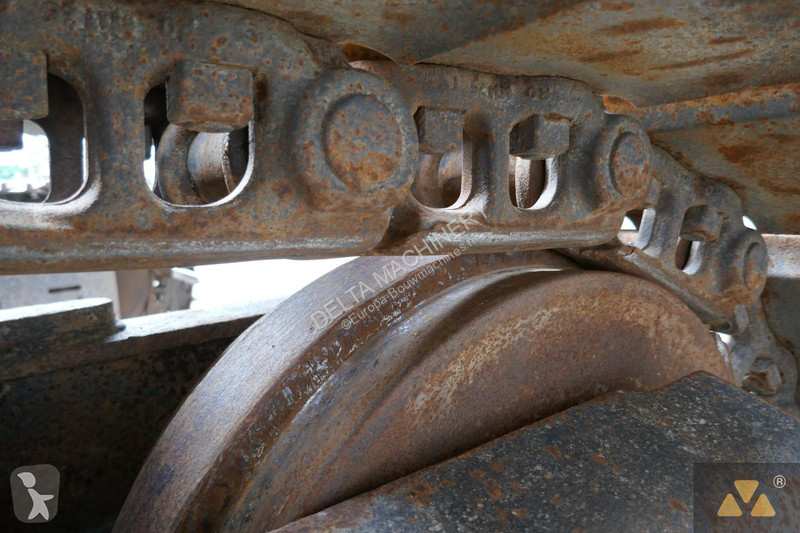 Lopatový nakládač Hitachi Long reach