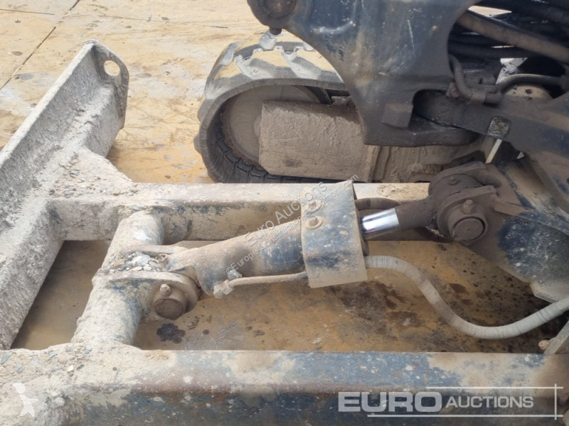 Lopatový nakládač Kubota KX101-3