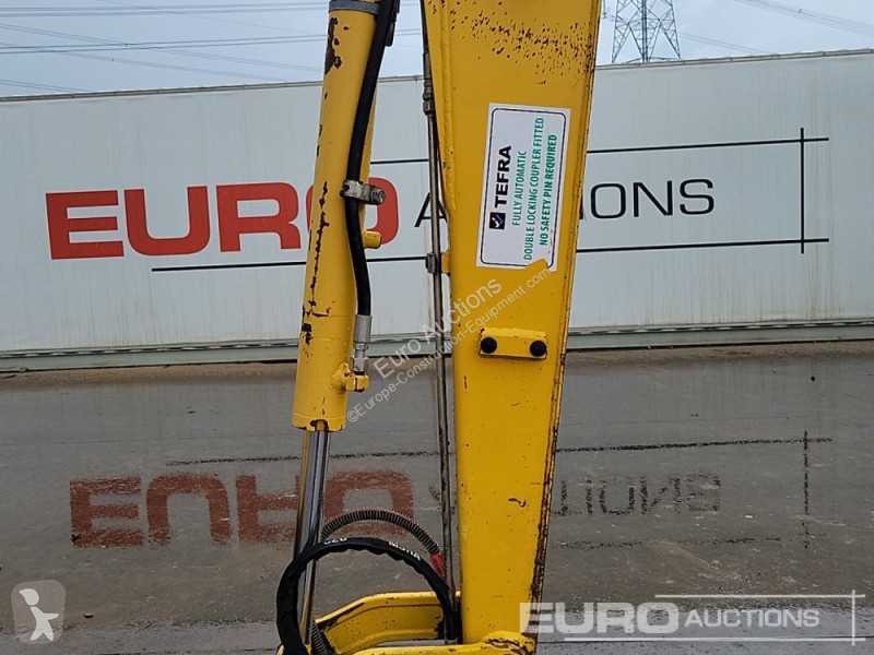 Lopatový nakládač Komatsu PC26MR-3