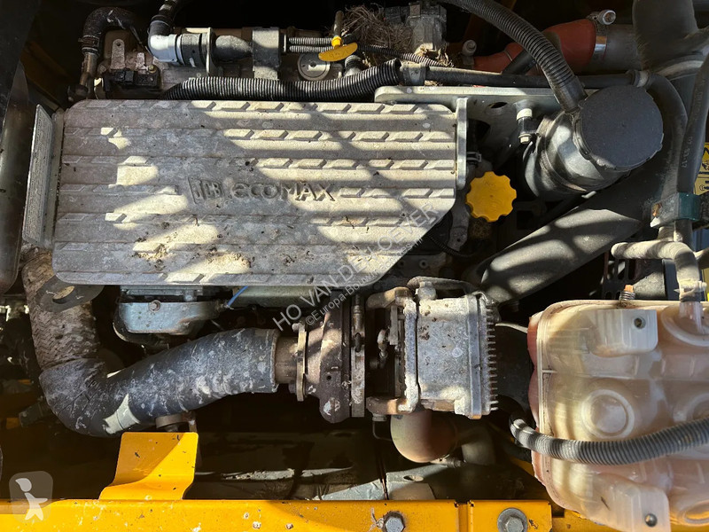 Graafmachine JCB plus