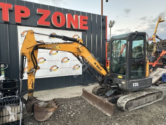 Lopatový nakládač Bobcat e35 à 23 500 € ht