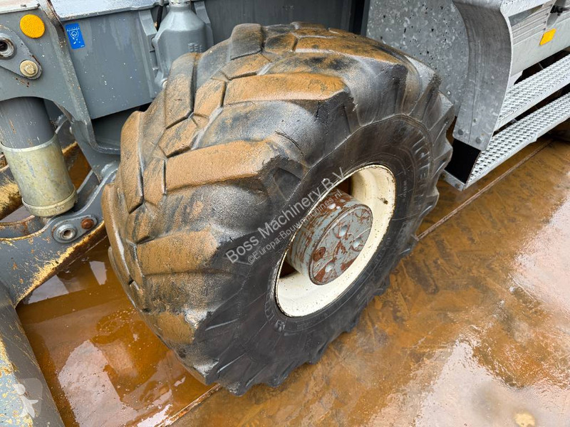 جرافة Liebherr A Compact - Triple Boom / Many...