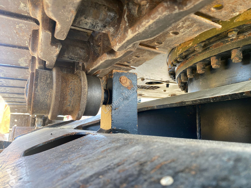 Escavatore Caterpillar GC .