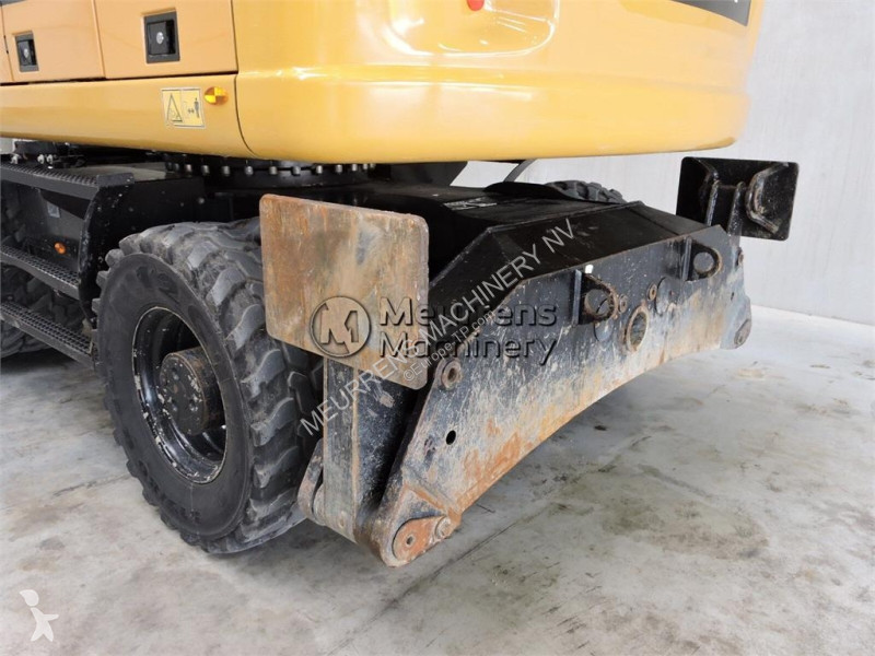 جرافة Caterpillar F
