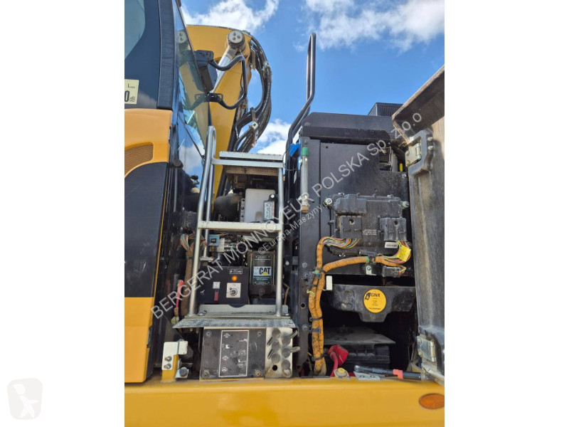Экскаватор Caterpillar M317F