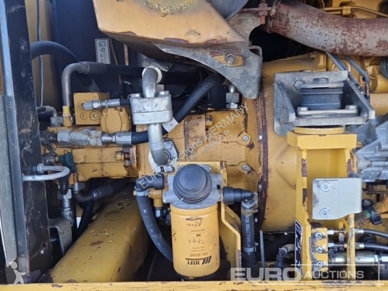 Escavatore Caterpillar D