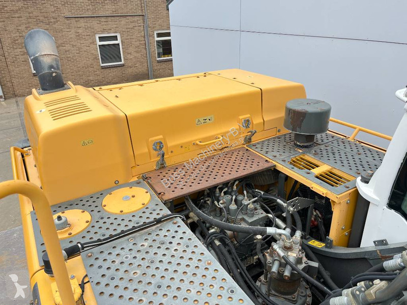Rýpadlo Volvo - Automatic Greasing / Quick Coupler