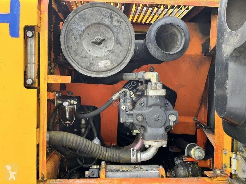 Lopatový nakládač Fiat-Hitachi  150W3