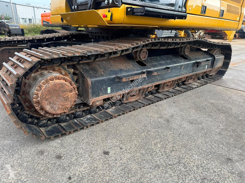Lopatový nakládač Caterpillar NG 07B .