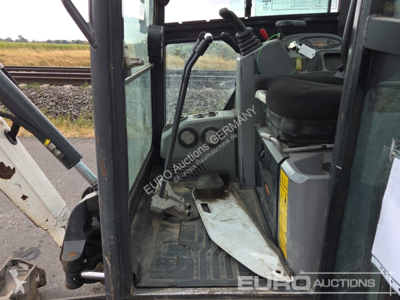Rýpadlo Bobcat E20