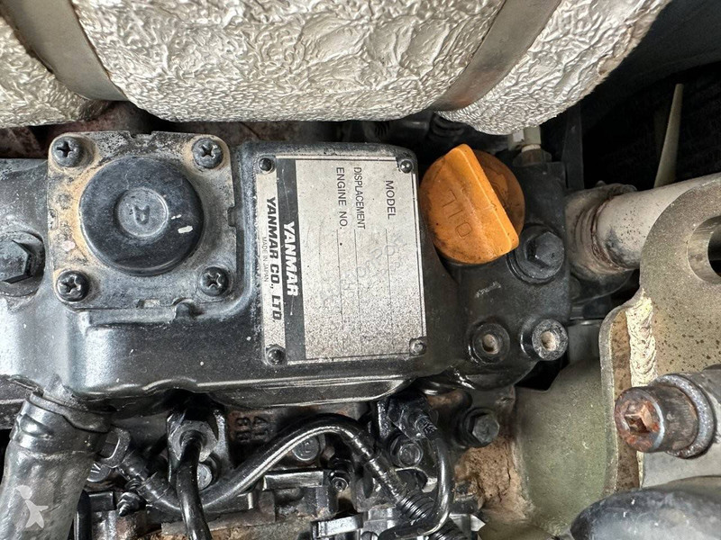 جرافة Neuson 50Z3
