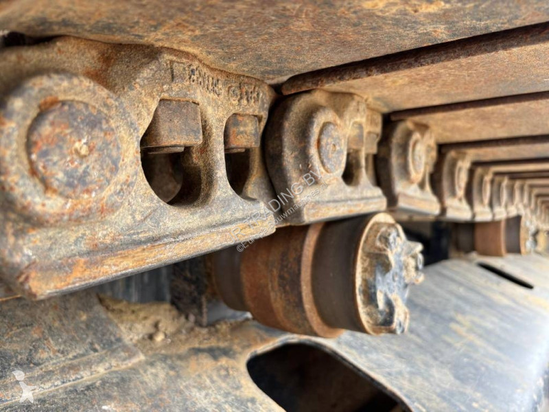 Escavatore Caterpillar 320