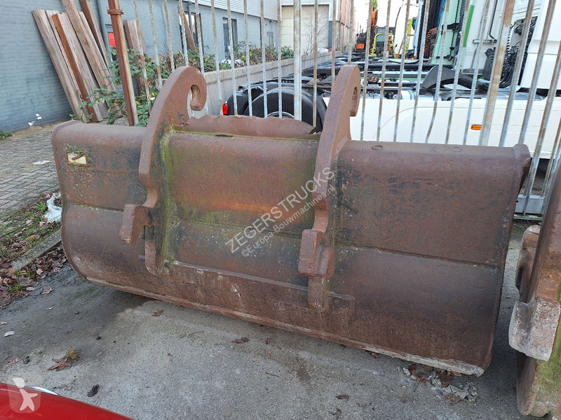 Excavator Caterpillar