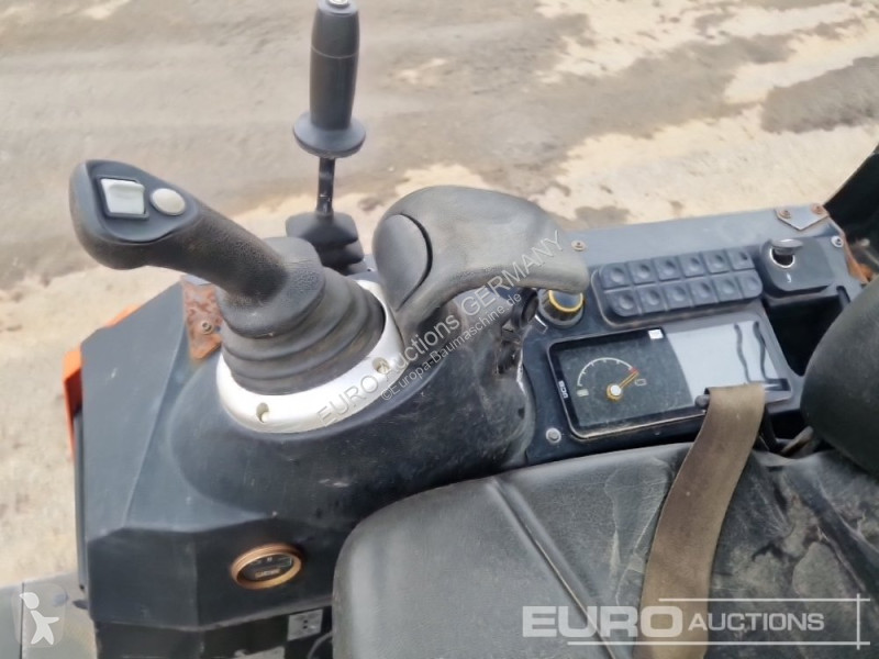 Экскаватор JCB 19C-1 E
