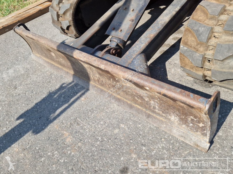 Багер Kubota U274