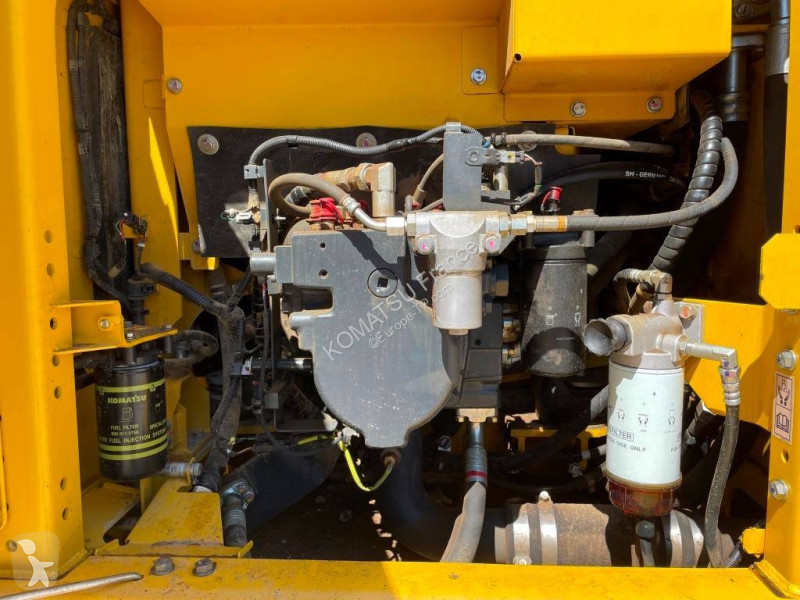 Excavadora Komatsu 11E0 + système de guidage 3D...