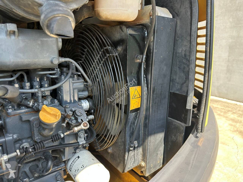 Graafmachine Komatsu 7