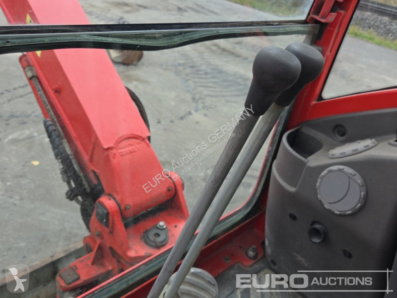 Graafmachine Volvo ECR25D
