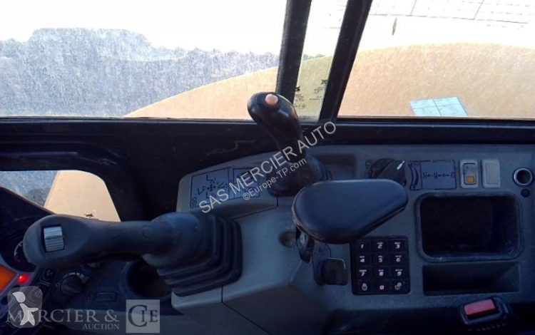 Экскаватор Bobcat e