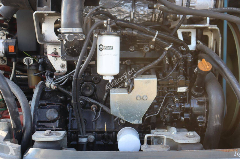 جرافة Neuson 6503