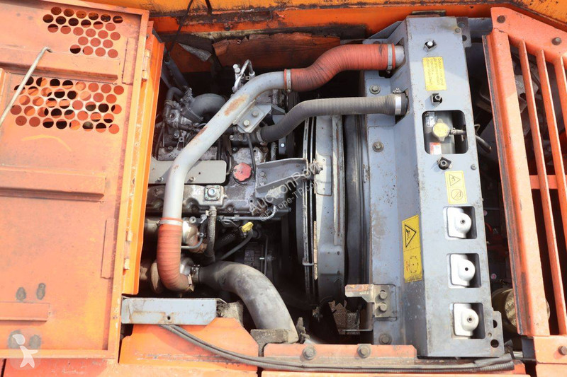 جرافة Hitachi