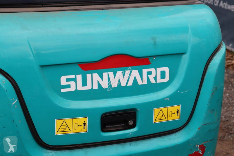 جرافة Sunward SWE20F