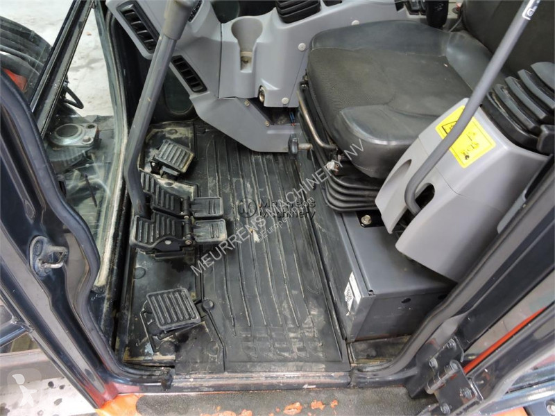جرافة Kubota U48-4