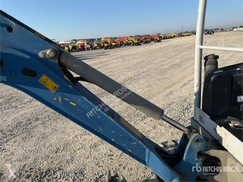 جرافة Neuson EZ17 Mini Excavator