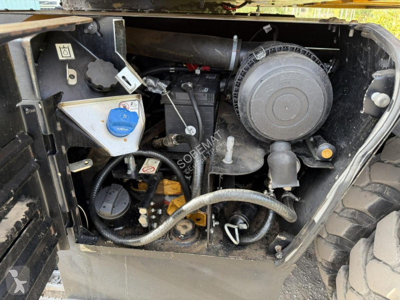 جرافة JCB  HIDRADIG 110WT 4F