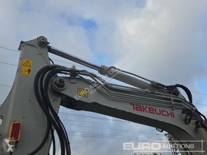 Skovel Takeuchi