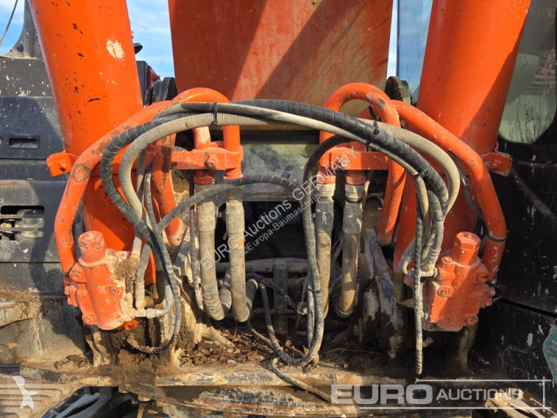 Skovel Hitachi 6