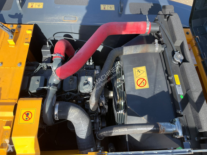 Skovl Hyundai R215L