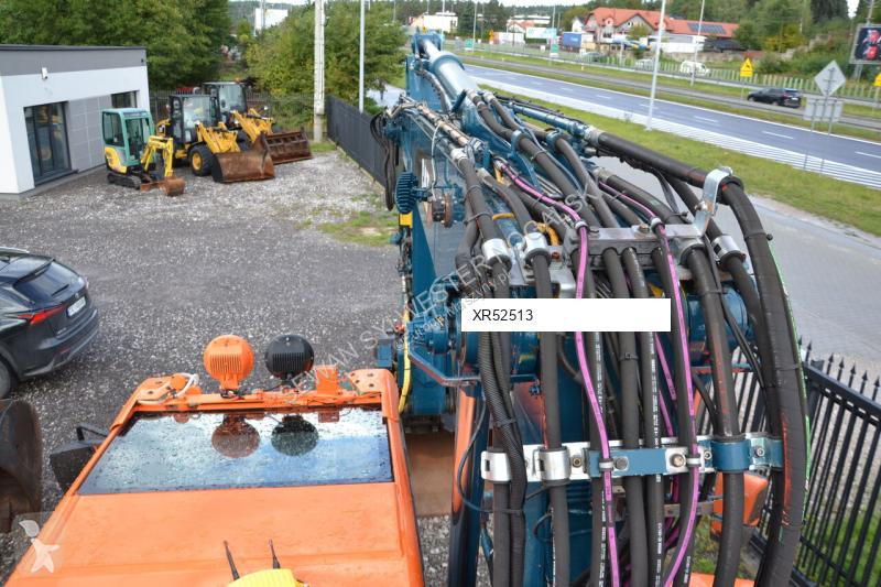 Excavadora Caterpillar M