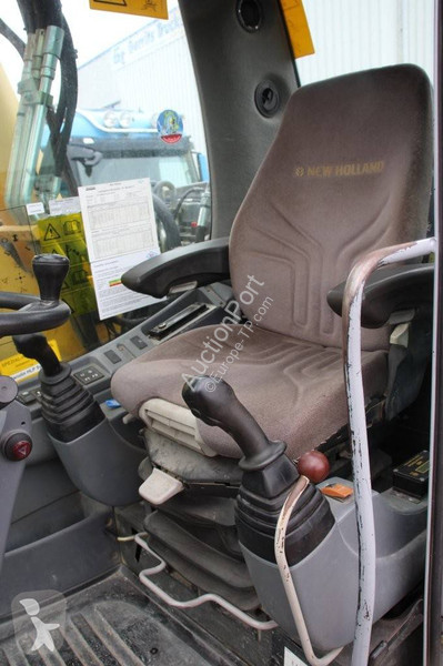 Pelle New Holland MH5