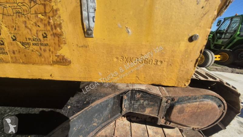 Excavator Caterpillar 320L