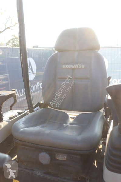 Pelle Komatsu PC14R-3HS