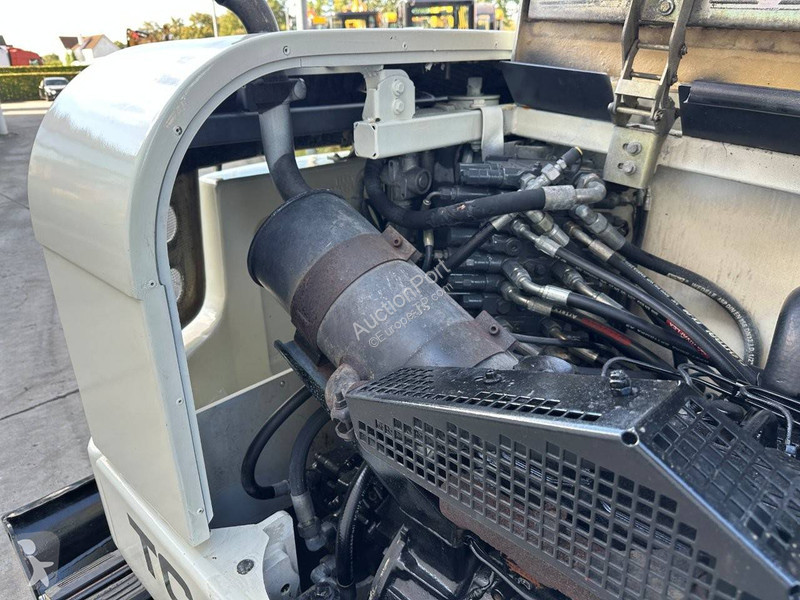 Pelle Terex TC65