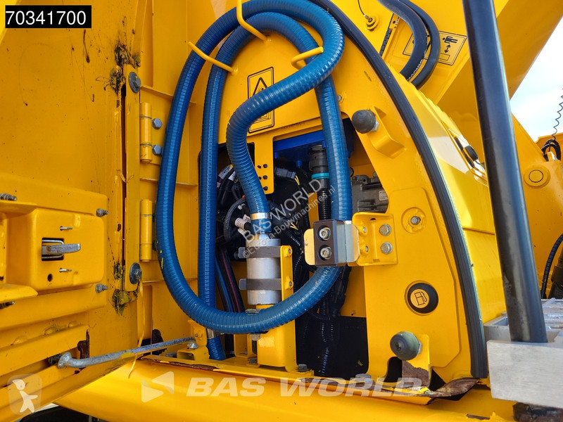 Pelle JCB JS175 Lift Cabin